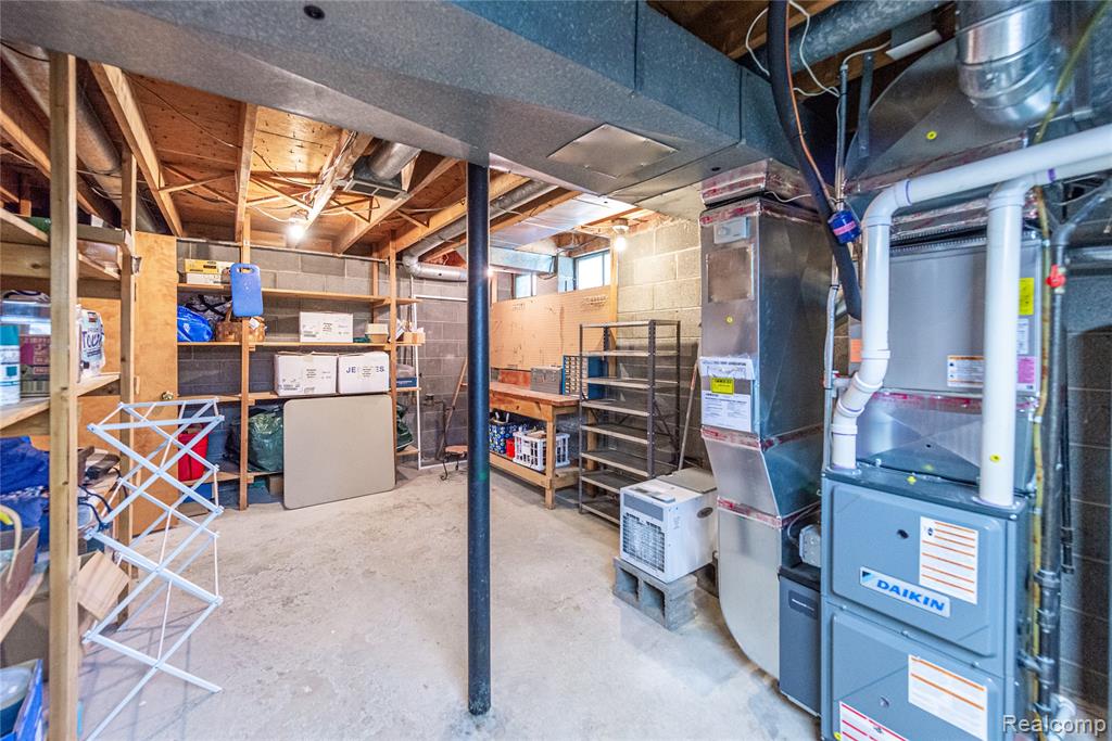 4220 Arlington Drive, Royal Oak, MI 48073 — Photo 33