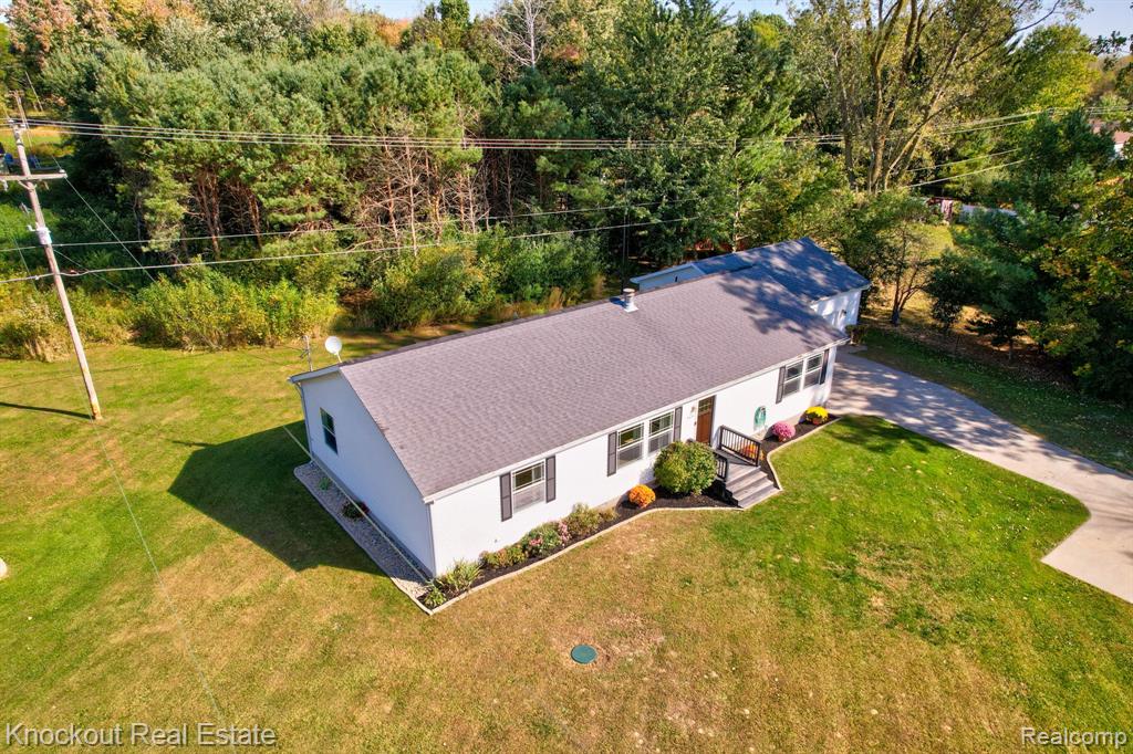 6977 Rathbun Road, Birch Run, MI 48415 — Photo 44
