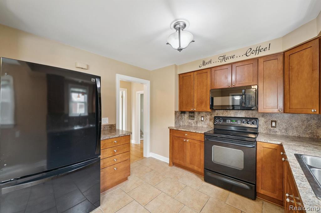 57 High Street, Mount Clemens, MI 48043 — Photo 13