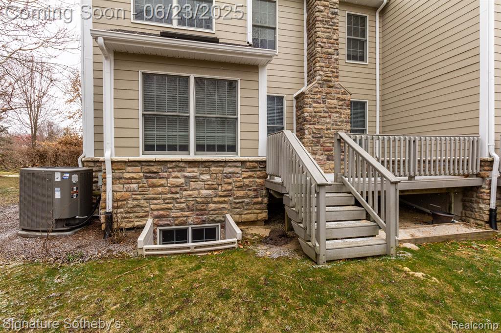 49965 BLACKBERRY Trail, Novi, MI — Photo 50