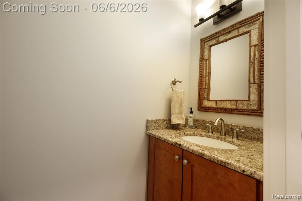 3957 Mill Lake Road, Lake Orion, MI — Photo 40