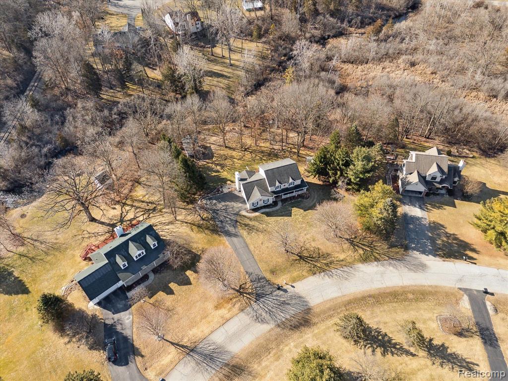 7694 THUNDER BAY Drive, Pinckney, MI 48169 — Photo 65