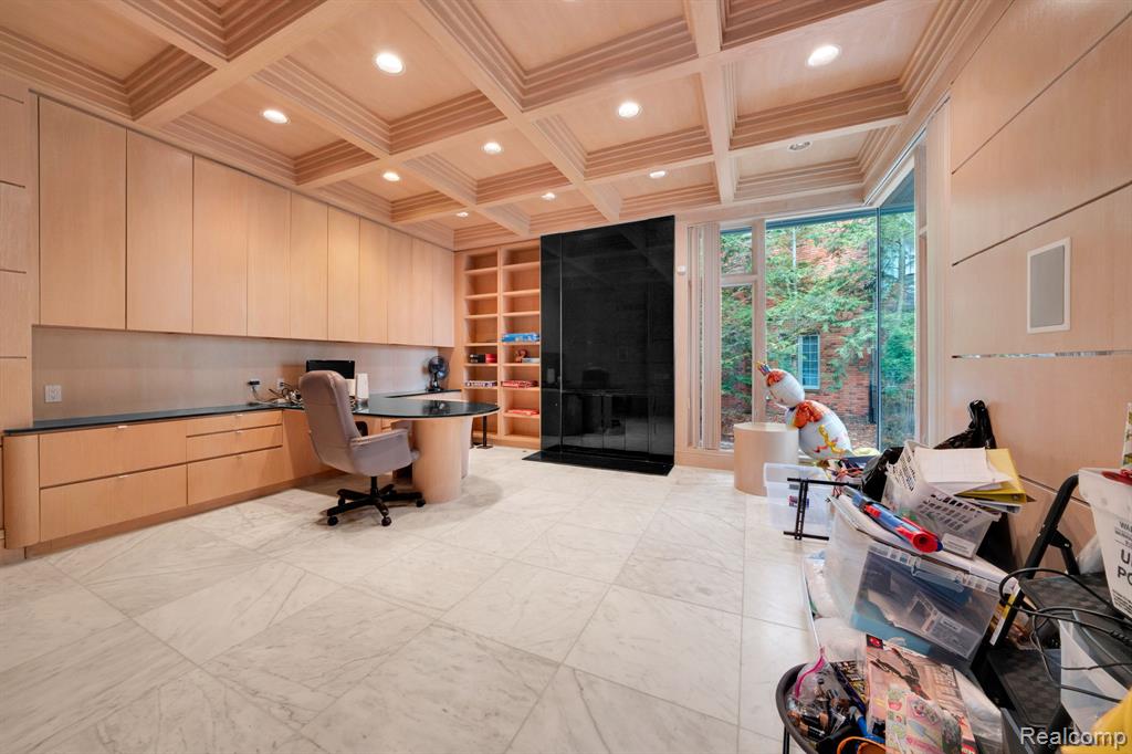 1744 Heron Ridge Drive, Bloomfield Hills, MI, 48302