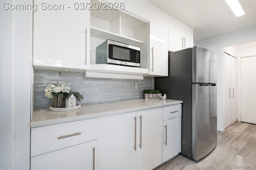 5832 Shaun Road, West Bloomfield, MI — Photo 13