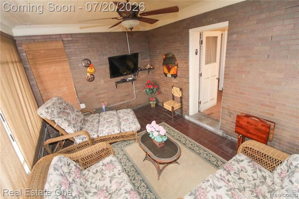 90 EDISON Street, Detroit, MI 48202 — Photo 37