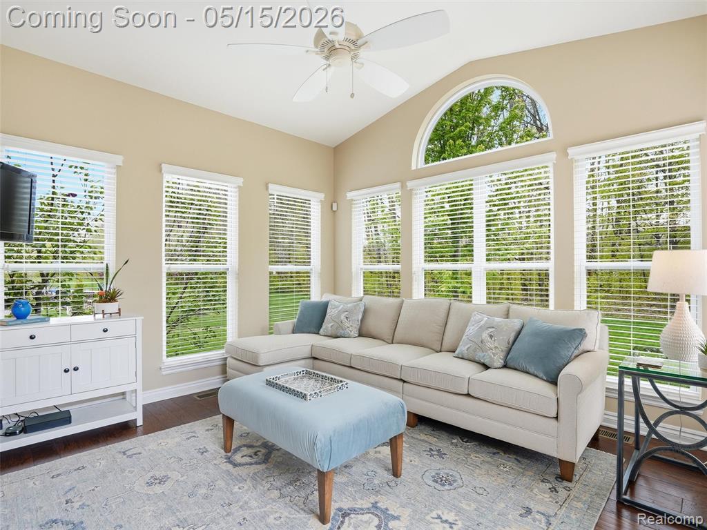23656 Millwood, South Lyon, MI 48178 — Photo 14