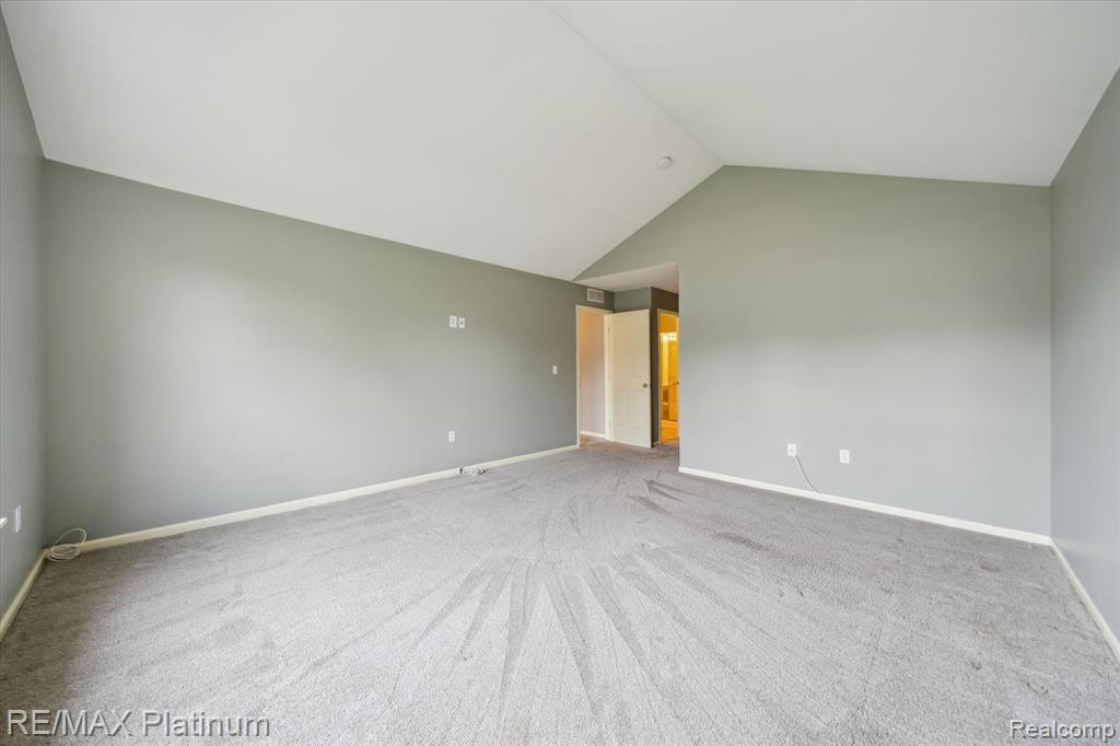 4300 Hampton Ridge, Howell, MI 48843 — Photo 16
