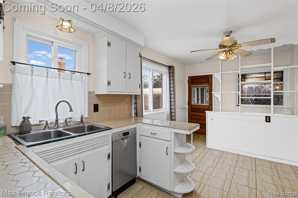 17000 W 13 Mile Road, Beverly Hills, MI 48025 — Photo 12