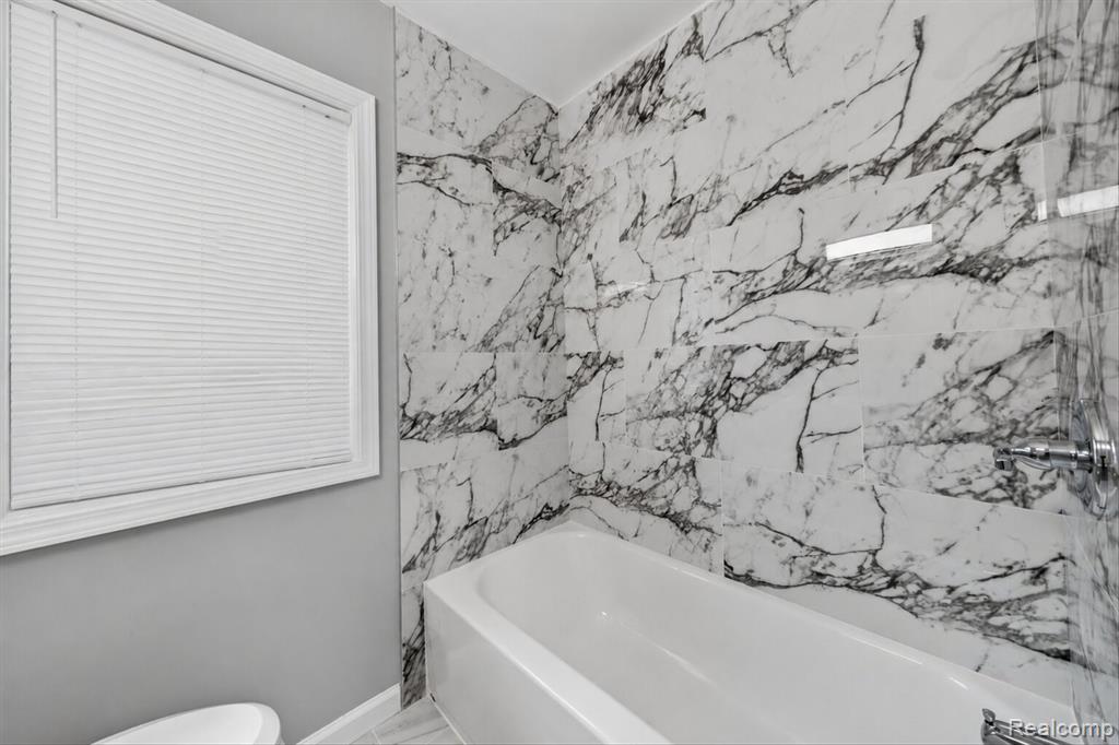 11548 Cardwell Street, Livonia, MI 48150 — Photo 15
