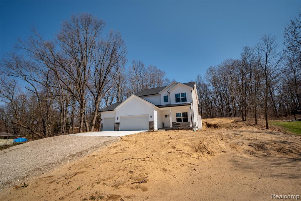 16085 Catalpa Ridge Drive, Holly, MI 48442 — Photo 32