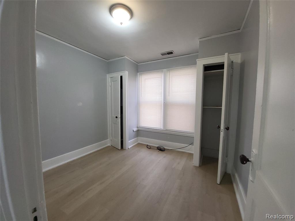 2463 Taylor Street - Photo 3