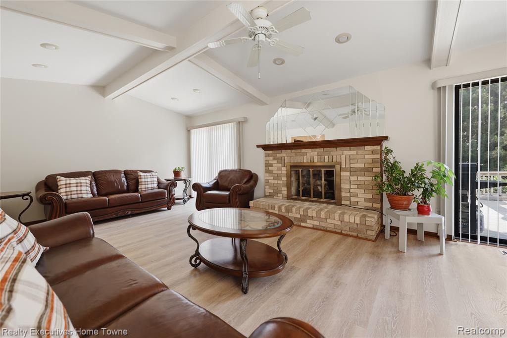 5281 Shruboak Drive, Sterling Heights, MI 48310 — Photo 16