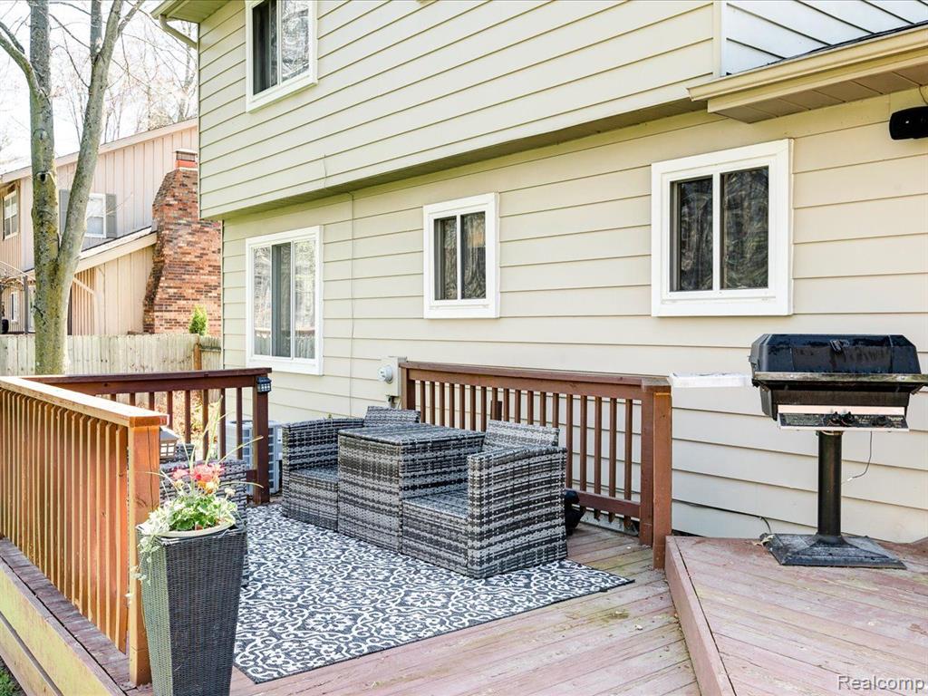 4188 OLD FORGE Drive, Fort Gratiot, MI 48059 — Photo 31