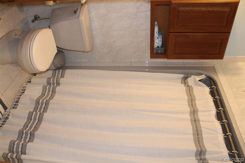 30500 Ostreich Rd Road, Rockwood, MI — Photo 20