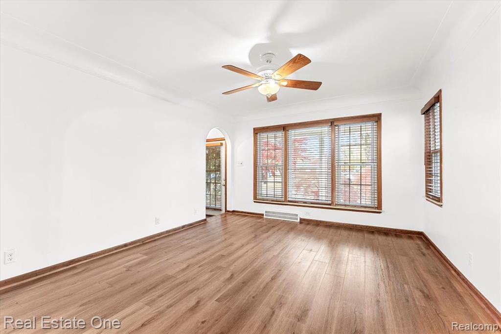 1353 Ford Avenue, Wyandotte, MI 48192 — Photo 6