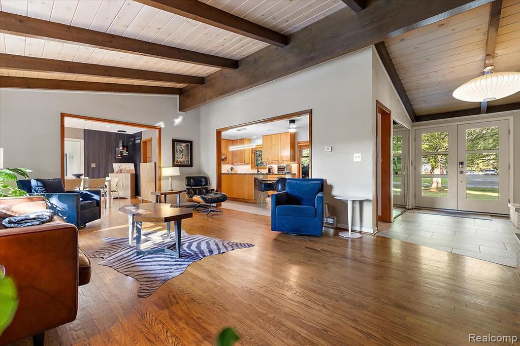 7315 Lindenmere Drive, Bloomfield Hills, MI 48301 — Photo 9