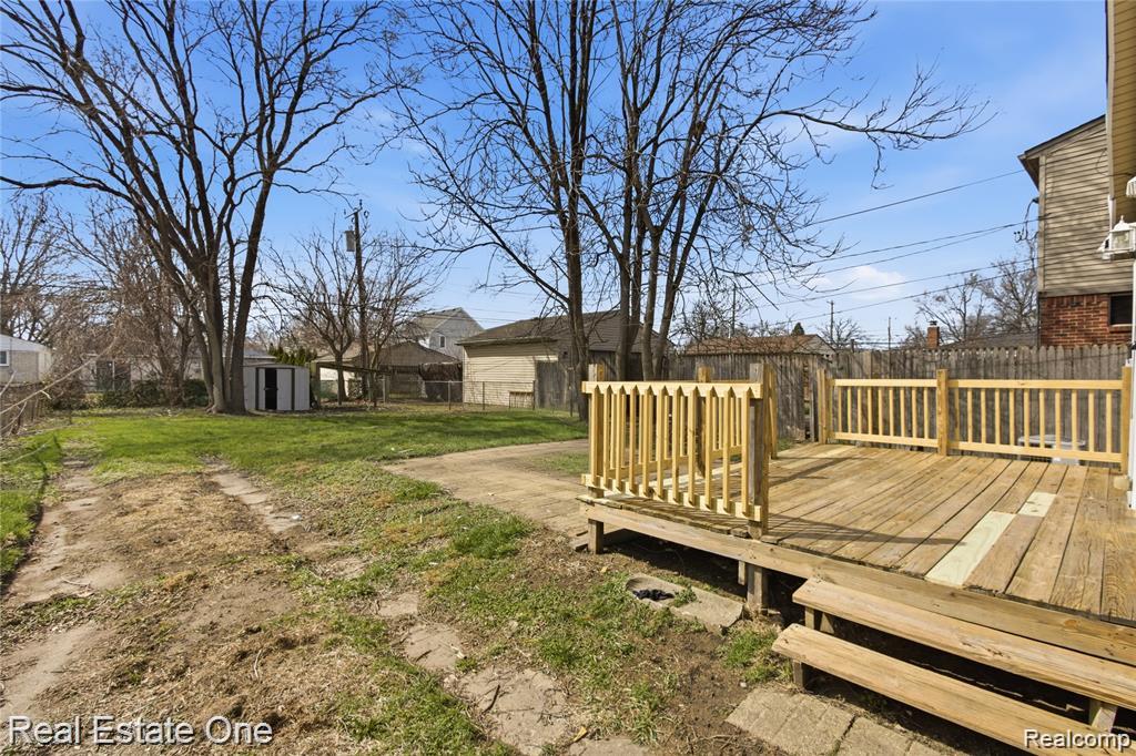 5747 Kingsbury Street, Dearborn Heights, MI 48127 — Photo 13
