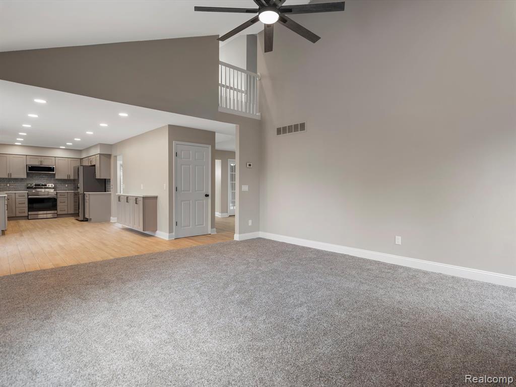 8460 FREDERICK Drive, Washington, MI — Photo 35