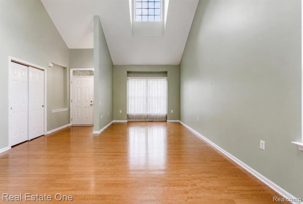 3622 Camden Court, Auburn Hills, MI 48326 — Photo 5