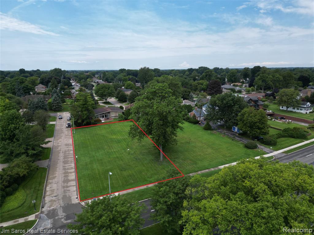 745 Lake Shore Road, Grosse Pointe Shores, MI 48236 — Photo 3