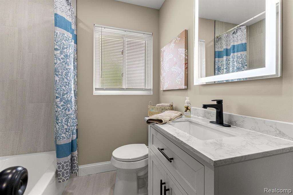 8903 APPLETON, Redford, MI 48239 — Photo 35