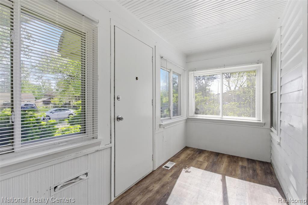 7547 Stephens, Center Line, MI 48015 — Photo 13