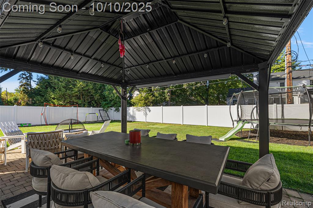412 S Glenhurst Drive, Birmingham, MI 48009 — Photo 47