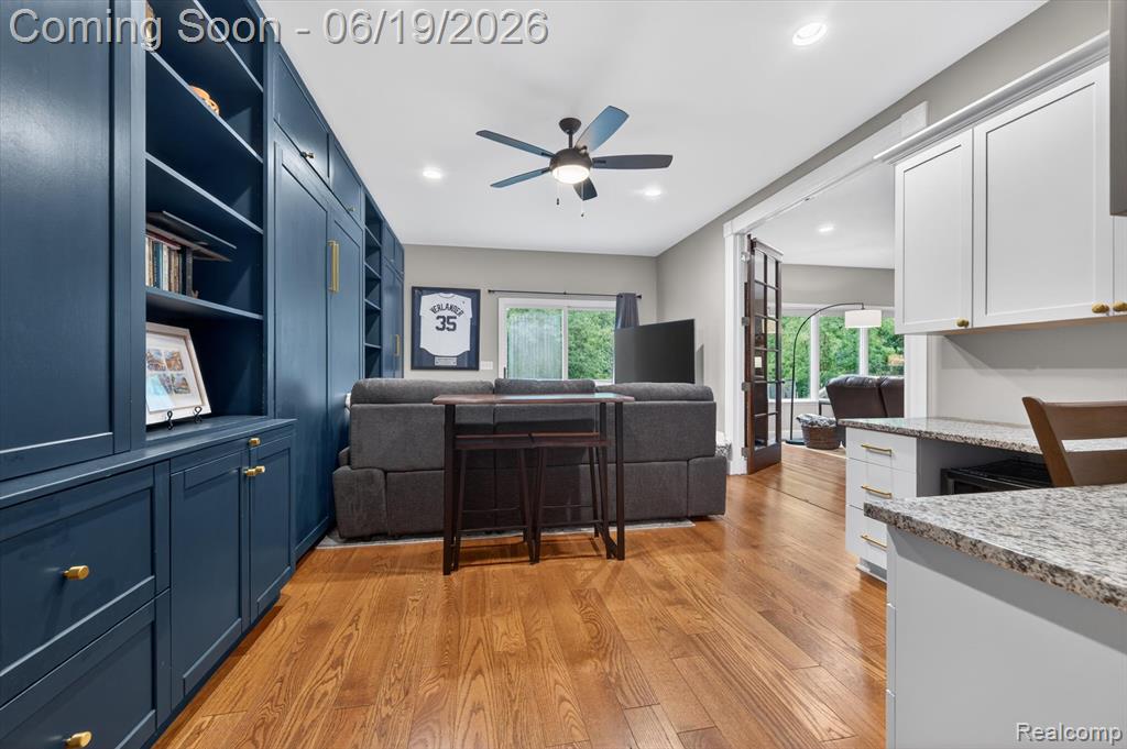 9259 Silverside, South Lyon, MI 48178 — Photo 18