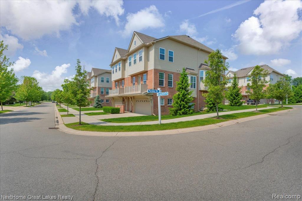 56717 Long Island Drive, Shelby Twp, MI 48316 — Photo 3