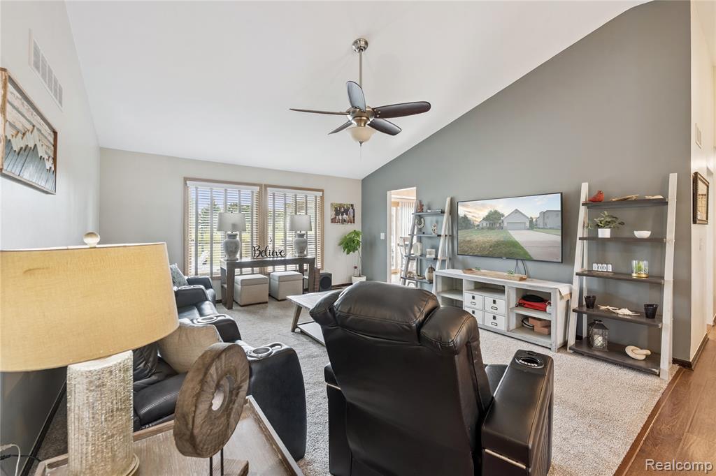 493 Cloverview Lane, Howell, MI 48843 — Photo 8