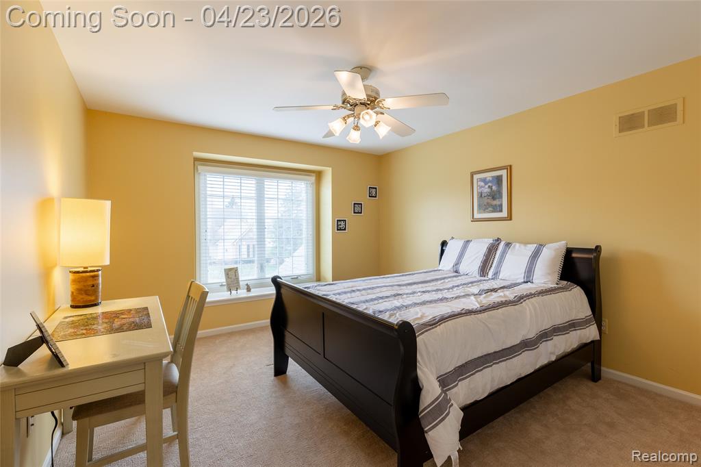 3915 Winslow Drive, Auburn Hills, MI 48326 — Photo 28