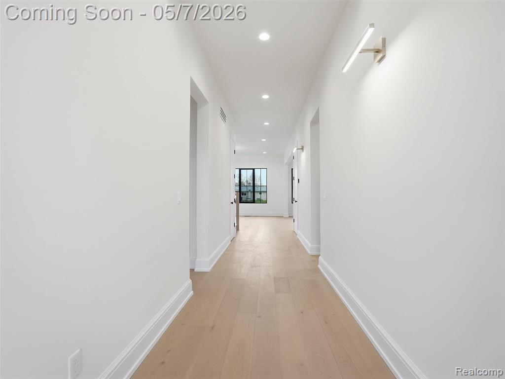 41225 Belvidere Street, Harrison Township, MI — Photo 2