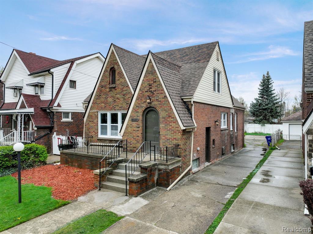 8327 INDIANA Street, Detroit, MI 48204 — Photo 6