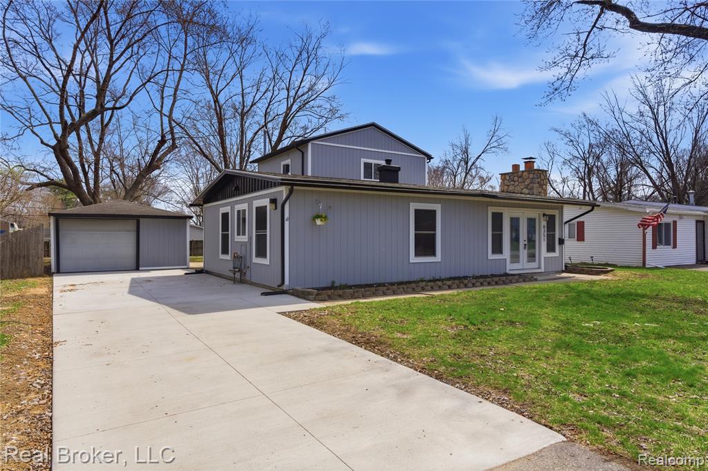 6351 Beth, Brighton, MI 48116 — front exterior