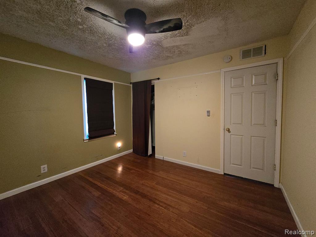 5898 N GLOBE Street, Westland, MI — Photo 12
