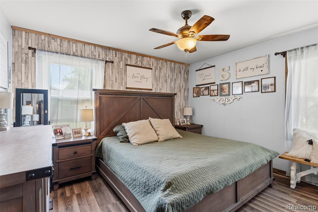 8403 Miller Road, Swartz Creek, MI 48473 — Photo 12