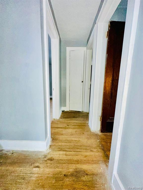9252 WARD Street, Detroit, MI 48228 — Photo 15
