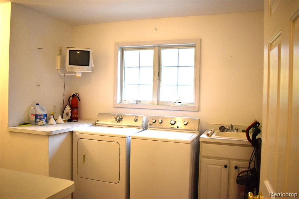 9701 Roberts Road, Gregory, MI 48137 — Photo 12
