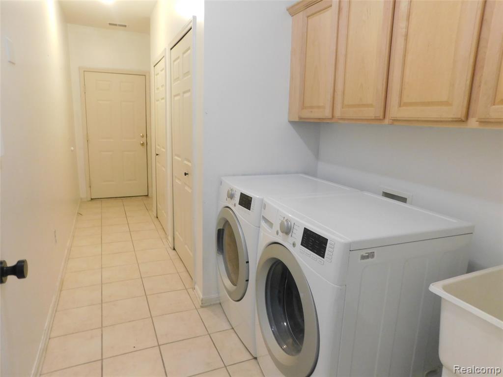5555 Acorn Lane, Sterling Heights, MI 48314 — Photo 24