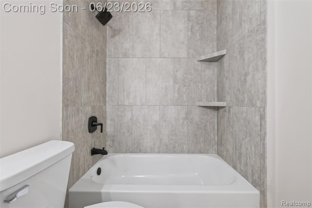 3108 Falcon Drive, 25, Burton, MI 48519 — Photo 20