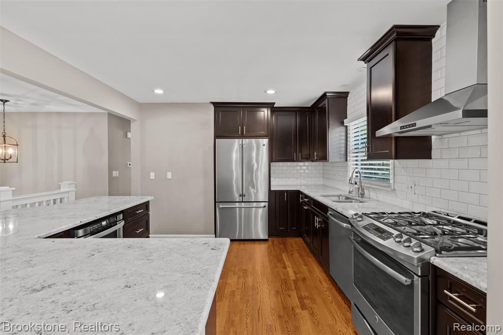 87 E Maryknoll Road, Rochester Hills, MI 48309 — Photo 8