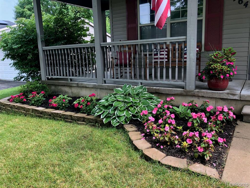 764 Town Trail, Pinckney, MI 48169 — Photo 5