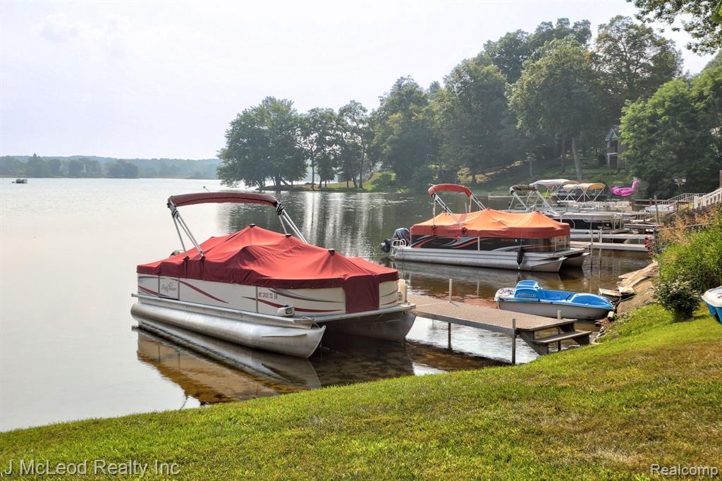 6287 San Vito Drive, Otter Lake, MI 48464 — Photo 47