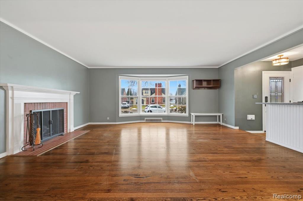431 Colonial Court, Grosse Pointe Farms, MI 48236 — Photo 6