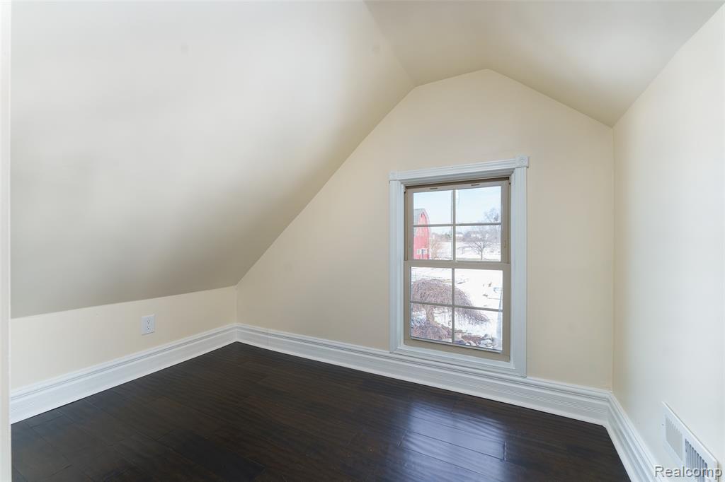 3342 Oak Grove Road, Howell, MI 48855 — Photo 47