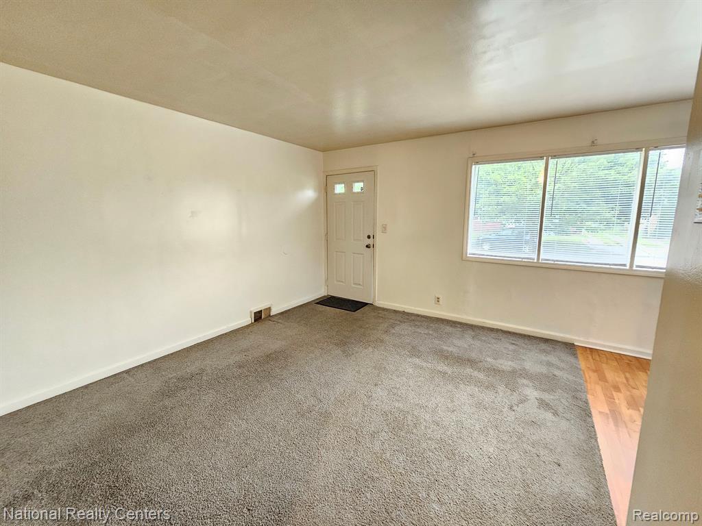 2188 STIEBER Street, Westland, MI 48186 — Photo 2