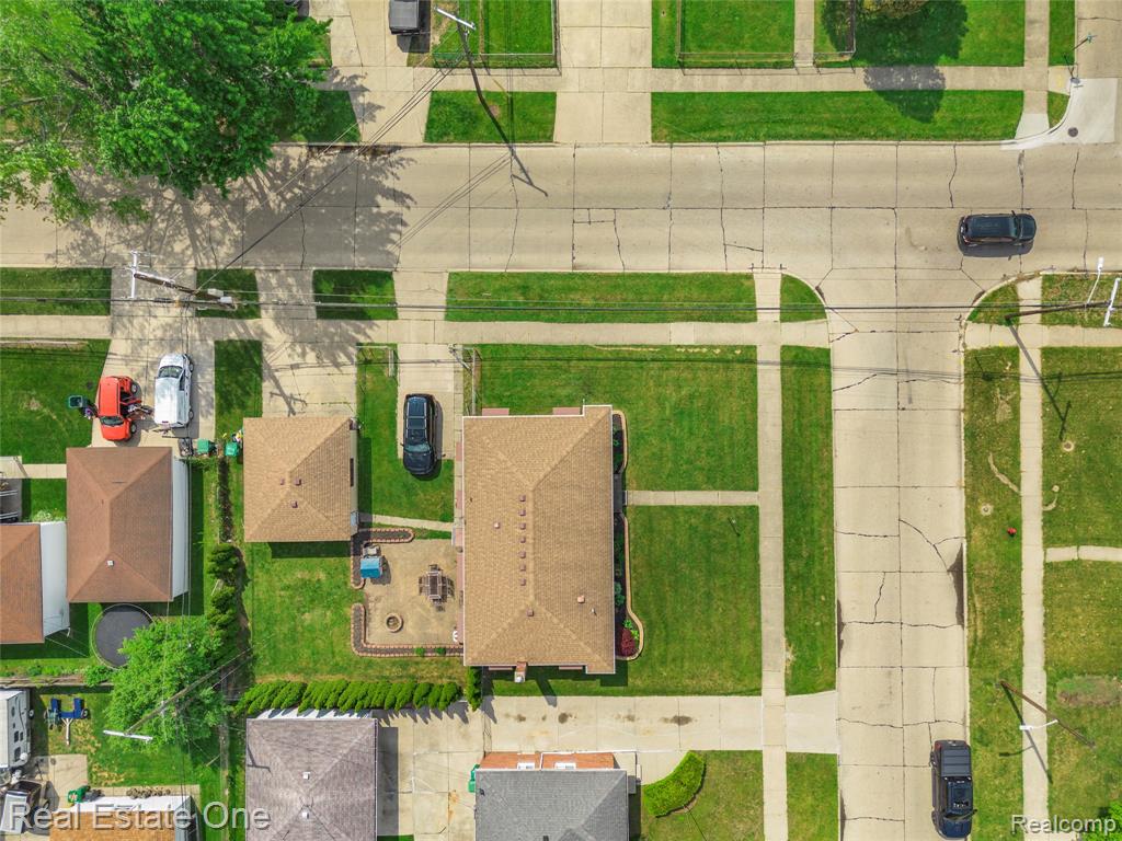 33395 Florence Street, Garden City, MI — Photo 35