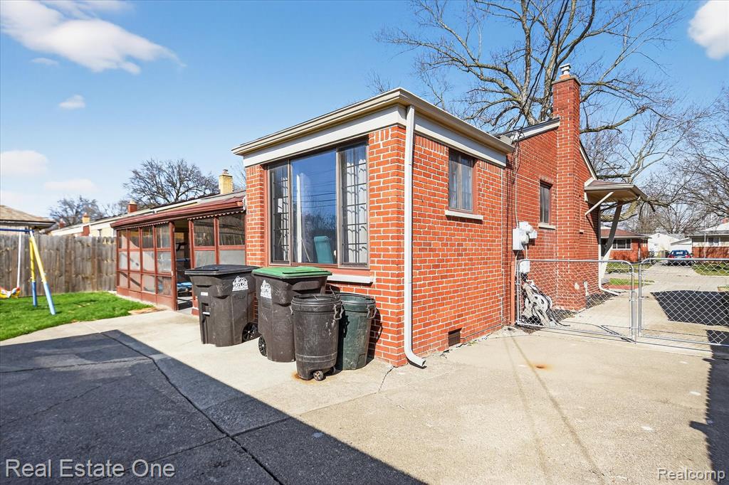 8062 Campbell Street, Taylor, MI 48180 — Photo 28