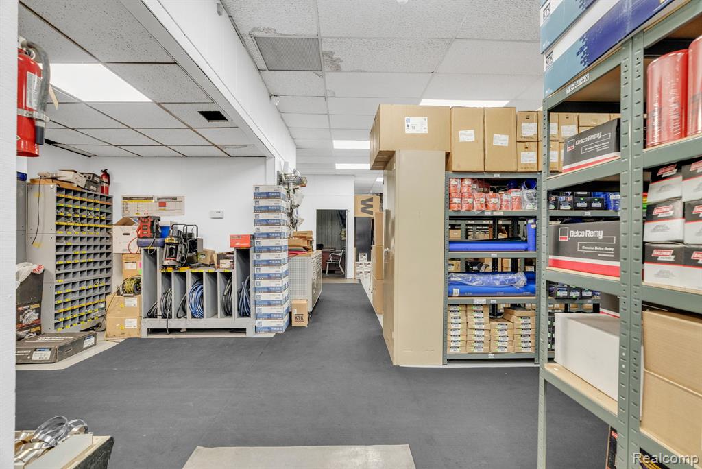 1475 S Newburgh Road, Westland, MI, 48186