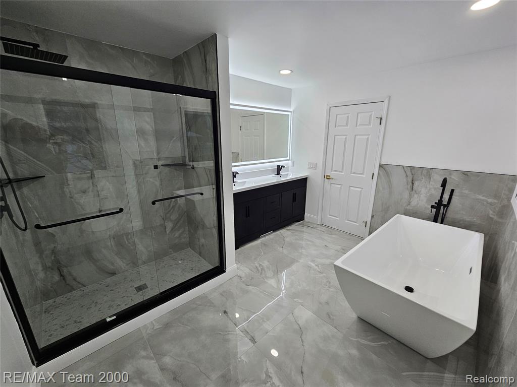 23237 Evan Court, New Boston, MI 48164 — Photo 35